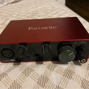 Scarlett solo focusrite